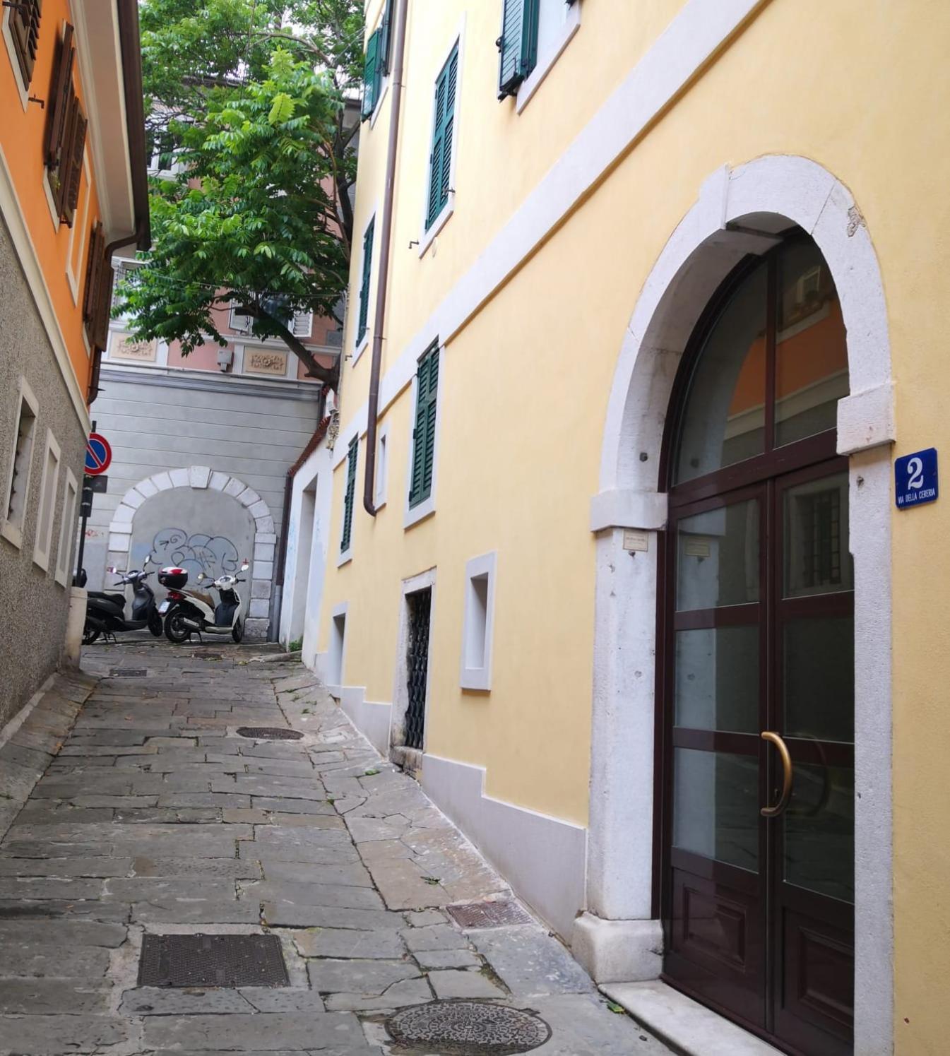 Antico Borgo Apartment Trieste Extérieur photo
